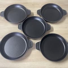 STAUB 20cm ラウンドホットプレート 蓋なし 5個セット ストウブ 黒 STAUB 20cm ラウンドホットプレート 蓋なし 5個セット ストウブ 黒