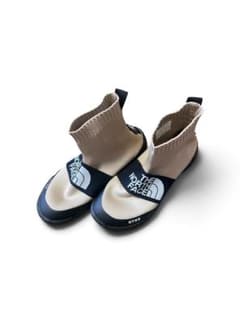 THE NORTH FACE × HYKE スニーカーのサムネイル