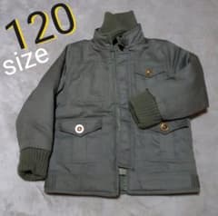 キッズ　ミリタリージャケット　120　カーキー　ブルゾン　アウターのサムネイル