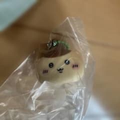 ちいかわ リップキャップマスコット くりまんじゅうのサムネイル