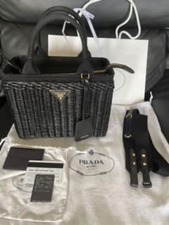 PRADA プラダ　かごバッグ　ブラック　ショルダーのサムネイル
