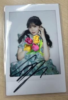 FRUITS ZIPPER 櫻井優衣 チェキ サイン入り フリル衣装 - メルカリ