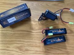MALASTAニッケル水素バッテリーと充電器のサムネイル