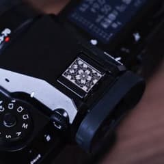 [Pure Silver] Hot Shoe Cover, Cherry Blossom Design, Compatible with Various DSLR and Mirrorless Camera Models [Brand New]