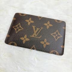 Louis Vuitton モノグラム 定期入れ カードケースのサムネイル