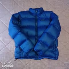 Patagonia ブルー ダウン☆今だけ値下げ中☆のサムネイル