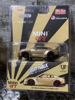 MINI GT LB Works GT-R Sotin Goldのサムネイル
