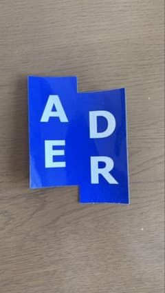 ADERERROR アーダーエラー　ステッカー 1枚のサムネイル