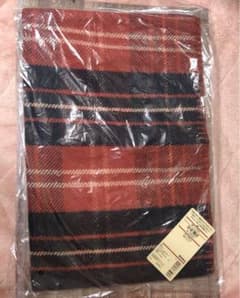 無印良品　ひざ掛け　赤チェックのサムネイル