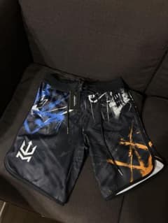 MANIFEST マニフェスト　サーフパンツ　新品未使用　27インチ MANIFEST マニフェスト サーフパンツ 新品未使用 27インチ MANIFEST