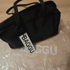 M*n様 BAGGU ショルダーバッグ black - メルカリ