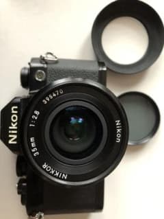 Nikon FM マニュアルフィルムカメラのサムネイル