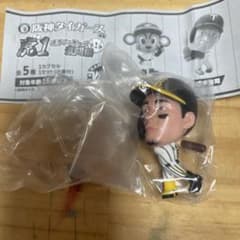 阪神タイガース 選手フィギュア8 佐藤輝明のサムネイル
