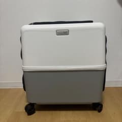 Lサイズ　日本発ペットハードキャリー　「PETiCO（ペチコ）」のサムネイル