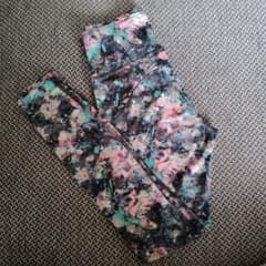 lululemon ヨガレギンス 花柄のサムネイル