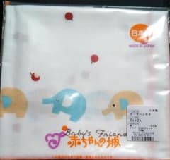 最終値下9/13〜9/16迄♡赤ちゃんの城　ガーゼハンカチ3枚組　新品・未使用のサムネイル