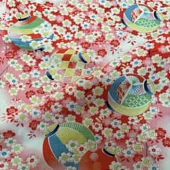 着物 ハギレ 182 はぎれ アンティーク 生地 布 古布 和布 古裂 子供