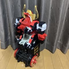 ロボットキャラクター玩具 赤 黒 金　猛牛大王のサムネイル