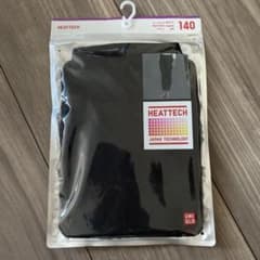 え*読様 UNIQLO HEATTECH ブラック 140のサムネイル