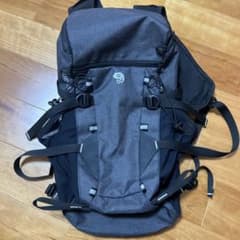 MOUNTAIN HARDWEAR FLUID16 ブラックバックパック