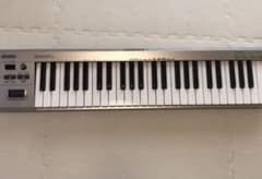 (お値下)MIDIキーボード 49鍵【Roland EDIROL PC-50】のサムネイル
