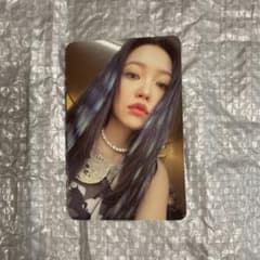 RedVelvet、イェリ（Birthday）のトレカのサムネイル