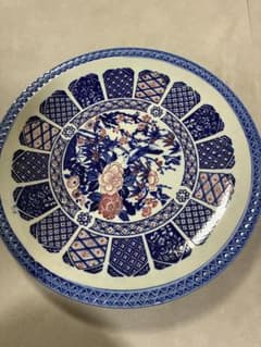 染付 牡丹文様 大皿 飾り皿のサムネイル