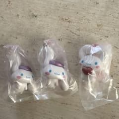 シナモロール シナモン おみみぶらりんマスコットのサムネイル