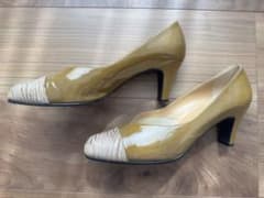 【値下げOK】dellasilvia パンプス エナメル ブラウンのサムネイル