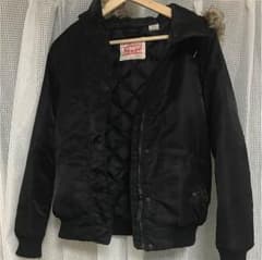 【Levi's】リーバイス ダウンジャケットのサムネイル