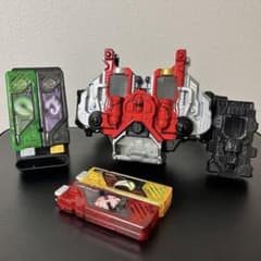 [No box, but includes instructions] Kamen Rider W Double Driver Gaia Memory Set (First Edition)