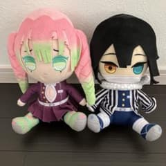 新品★鬼滅の刃【伊黒小芭内＆甘露寺蜜璃】ともぬい★ぬいぐるみ★2点セット 鬼滅の刃 ぬいぐるみ 伊黒小芭内 甘露寺蜜璃 2体セット - メルカリ