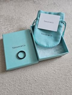 Tiffany& Co.ティファニー ナローリング チタンブラック 10号のサムネイル