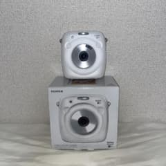 Instax SQUARE SQ10 ホワイト SDカード付きのサムネイル