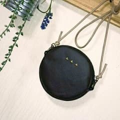 ハンドメイド 本革 丸ポシェットのサムネイル