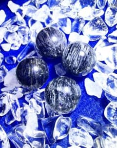 ブラックルチル　10㎜前後　4個セット　b1のサムネイル