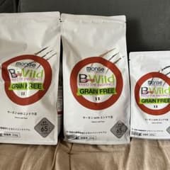 Monge BWild グレインフリー サーモン 2kg / 400g - メルカリ