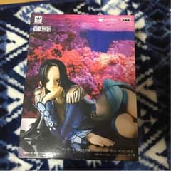 ワンピース フィギュア 特別カラーver.のサムネイル