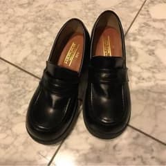 ちゃーまる様専用。厚底 黒 ローファーのサムネイル