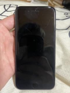 iPhonese 第2世代ブラック SIMフリーのサムネイル