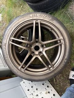 AVS モデル5 17インチ 9J 40のサムネイル