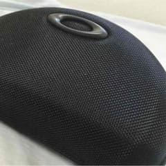 オークリー レーダーのケースのサムネイル