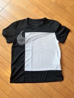 NIKE DRI-FIT Tシャツ ブラック ホワイト Mのサムネイル