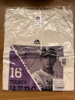 【新品未開封】東浜巨投手　2022年Ｔシャツ＋缶バッジ　TODAY’S HEROのサムネイル