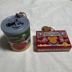 東京ディズニーリゾート カプセルトイ キーホルダー 2種セット