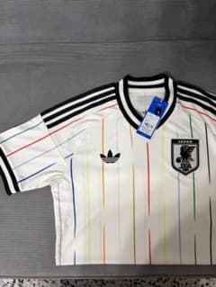 サッカー　日本代表 2026 アウェイ レプリカ ユニフォーム Sサイズ　半袖のサムネイル