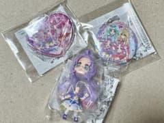 名探偵プリキュア　プリキュアあそーと2026 フィギュア　缶バッジ　アクリルのサムネイル