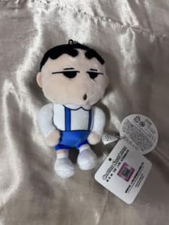 クレヨンしんちゃん ぬいぐるみ マスコット 約10cmのサムネイル