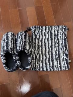 たんさん専用 袋付】SUBU(スブ) シューズ サンダル ボア - メルカリ