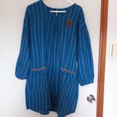 《お値下げ中》保育士　エプロンのサムネイル